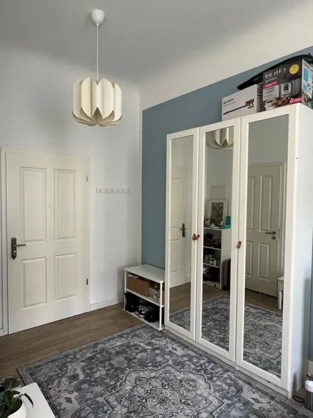 Voll möblierte 1-Zimmer-Wohnung im Herzen von Friedrichshain – Fahrstuhl, Parkett, TV, Gemeinschafts — photo 1